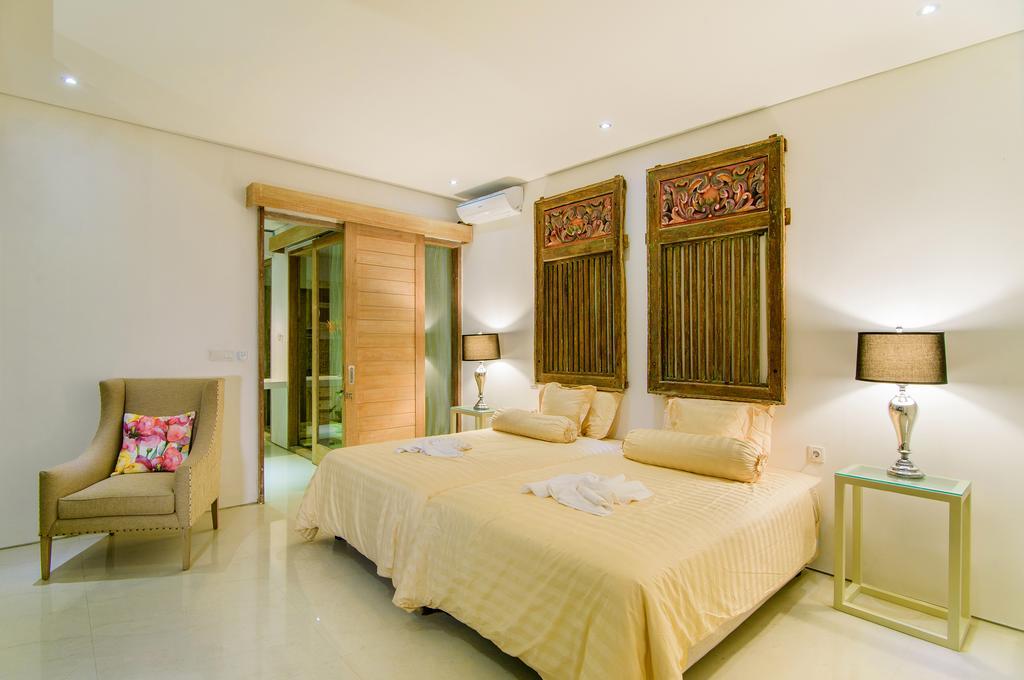 Bali Taman Sari Villas & Restaurant Пулукан Экстерьер фото